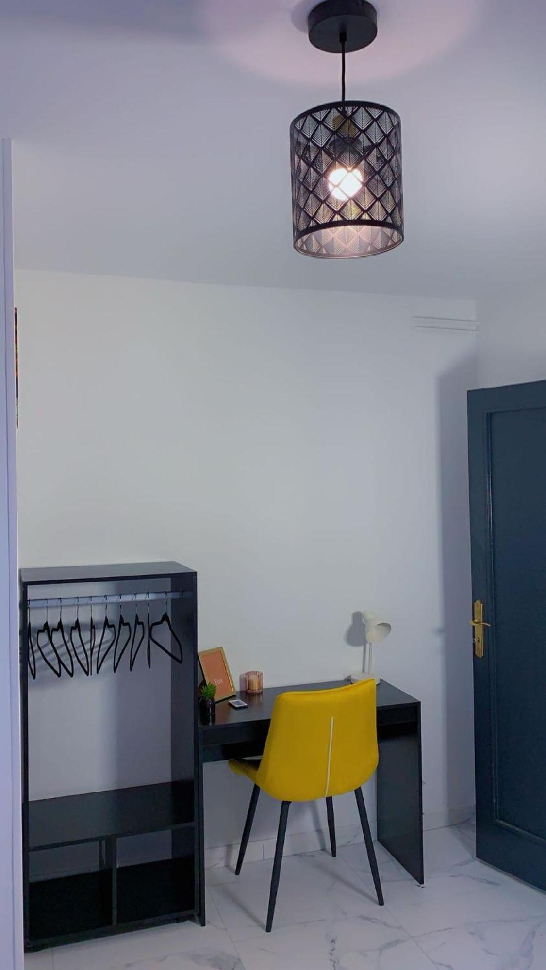 Ot Appart City Logement Elegant Et Central Клермон-Феран Екстериор снимка